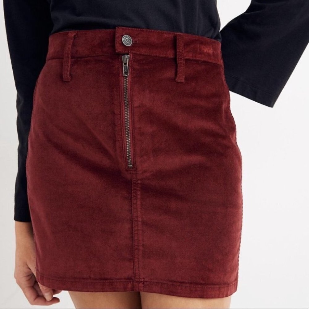NWT Madewell Stretch Velveteen Zip Mini Skirt - 25